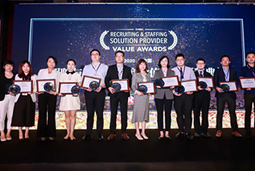 非凡国际
力揽“2020中国招聘与任用供应商价值大奖”等三项大奖